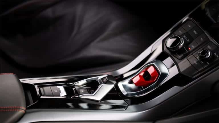 Lamborghini Huracan engine start button