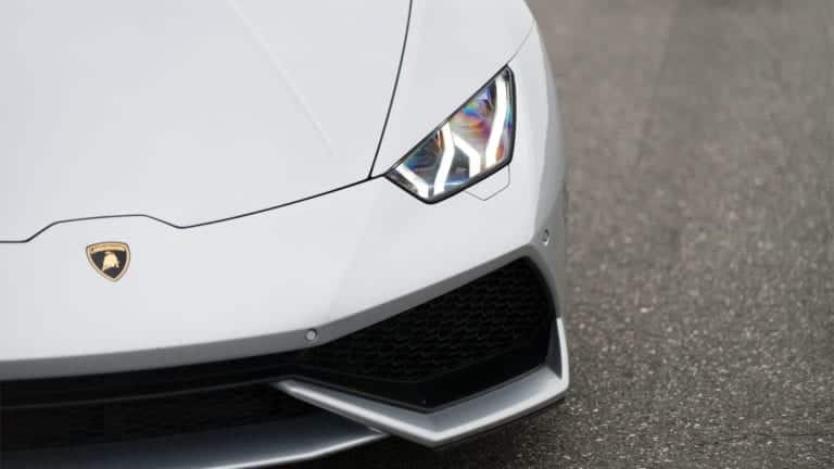 Lamborghini Huracan in silver